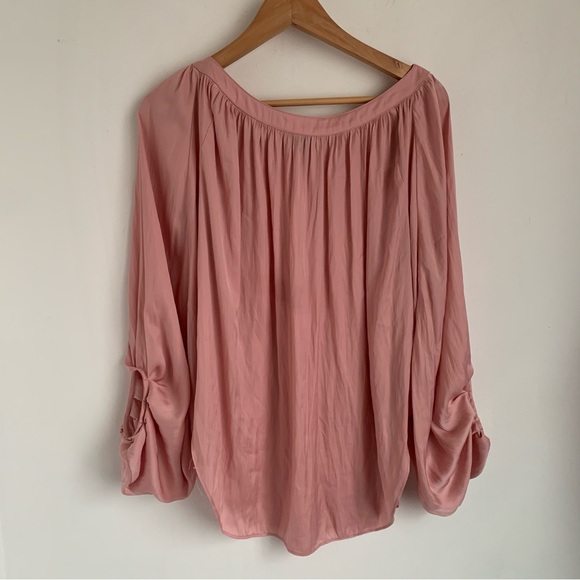 Smythe + TNT Balloon Sleeve Blouse - Picture 6 of 8